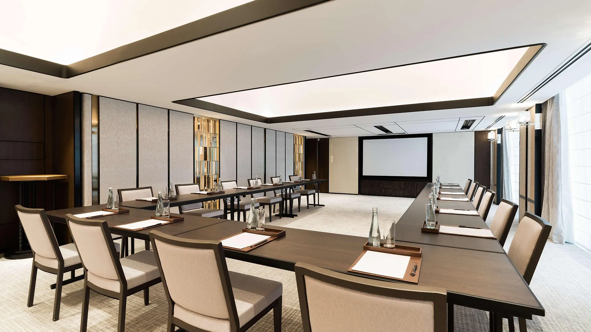 ***** Hotel Shangri-La Singapore Singapore